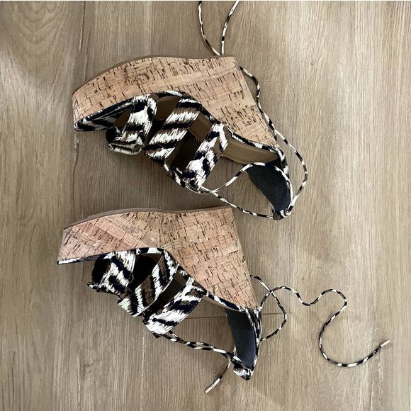 Bamboo Animal Print Heels Size 8 - Picture 9 of 11